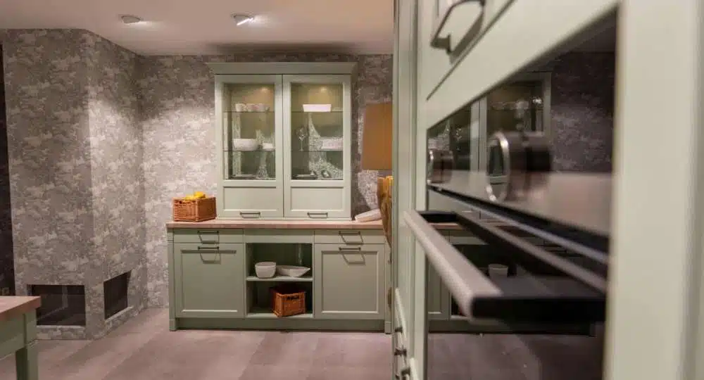 Häcker Landhausküche Esche Pastellgrün Ambiente II